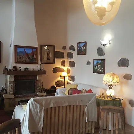 La Esperanza *